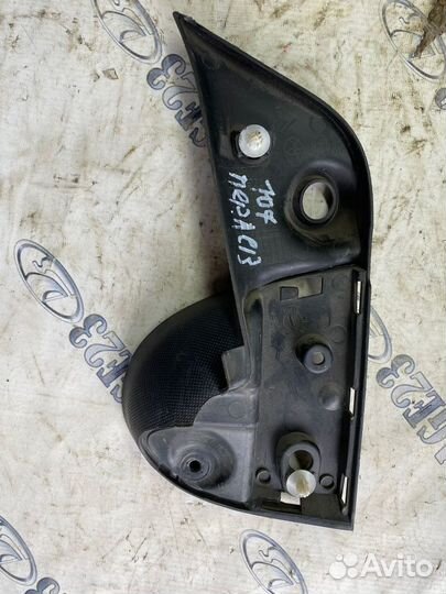 Накладка зеркала салонная peugeot 107