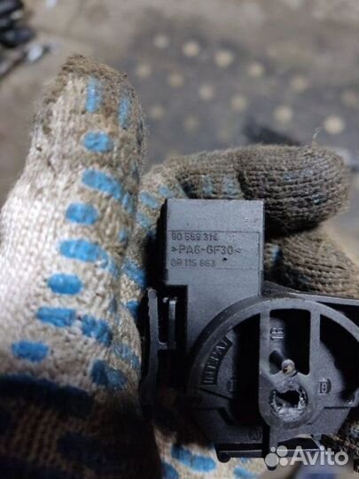 Контактная группа замка зажигания Opel Combo