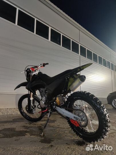 Мотоцикл эндуро Motoland 250 lite