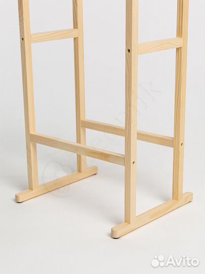 Деревянная вешалка-слуга напольная