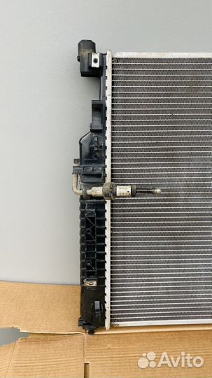 Радиатор охложднния Mercedes ML w164 AMG 6'3