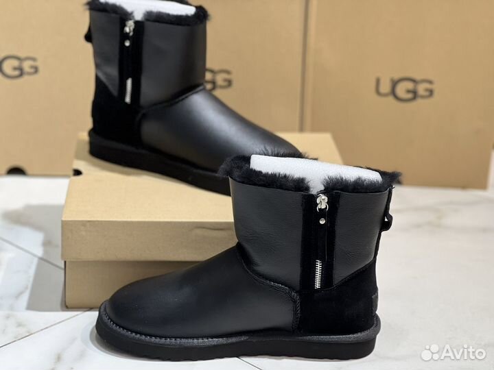 Ugg Mens Classic Mini Double Zip Metallic Black