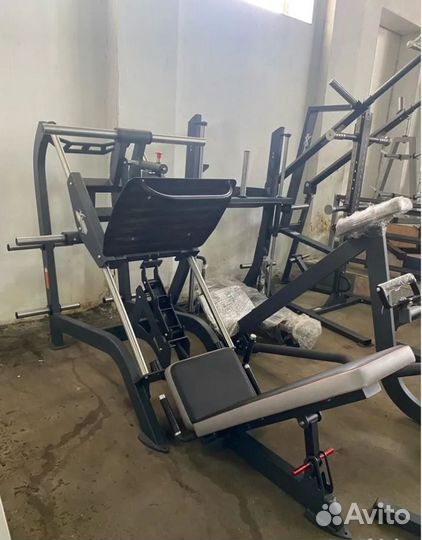 Жим ногами AR035