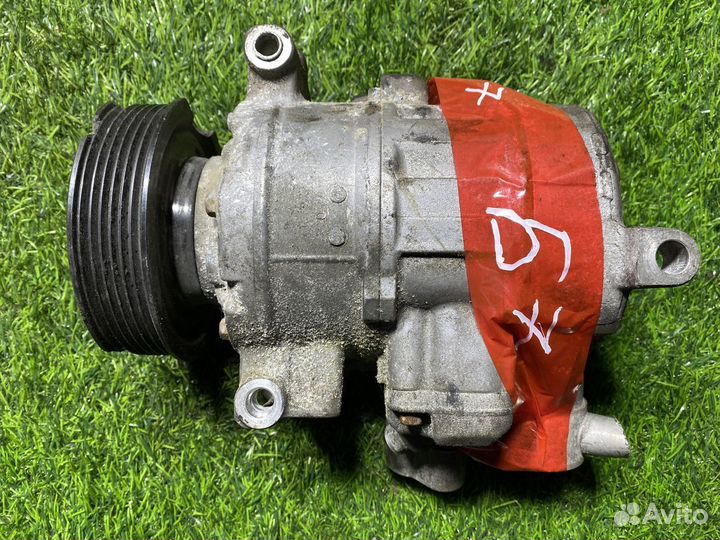 Компрессор кондиционера VW Passat B7