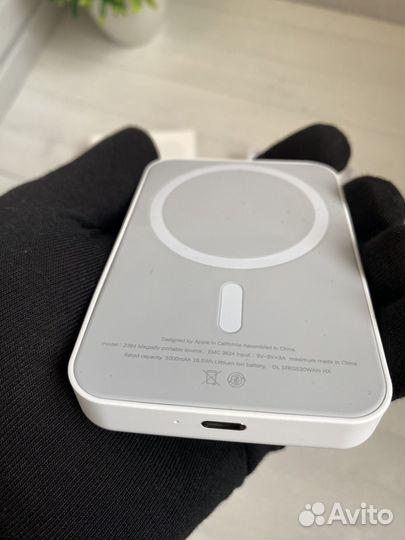 MagSafe Battery Pack зарядное устройство