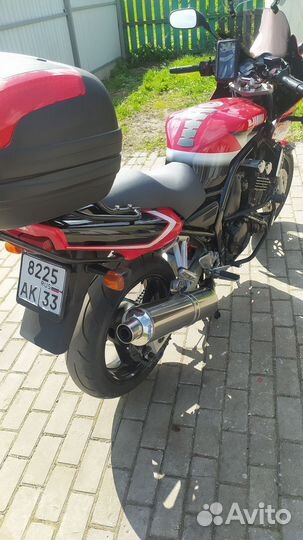 Yamaha fzs600