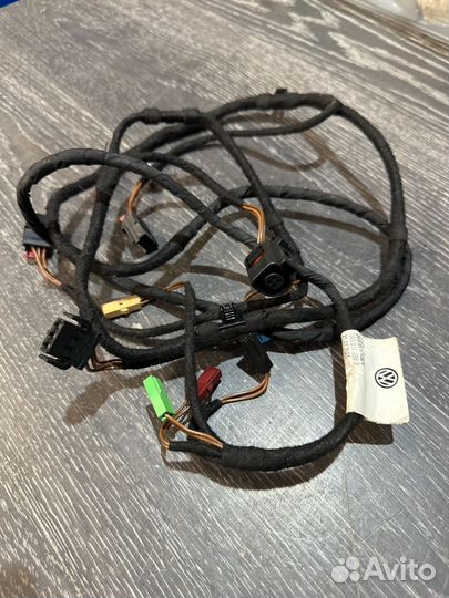 Проводка багажника под камеру passat B6 B7