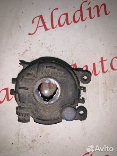 Фара противотуманная передняя Ford Focus 2