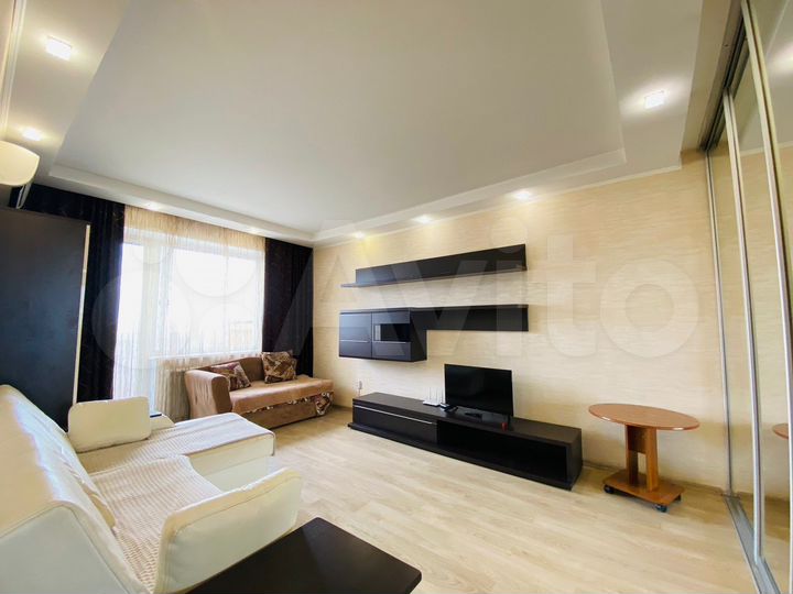2-к. квартира, 60 м², 6/9 эт.