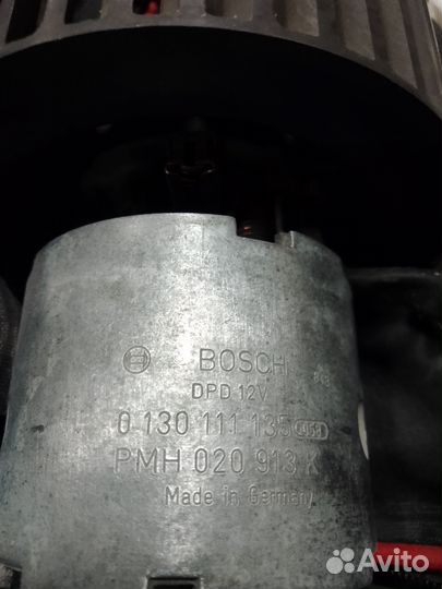 Моторчик печки BMW 5 e34 Bosch