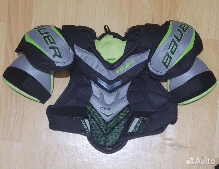 Налокотники хоккейные