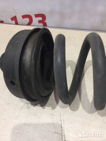 Пружина подвески задняя Bmw 120 E87 N46B20B 2007