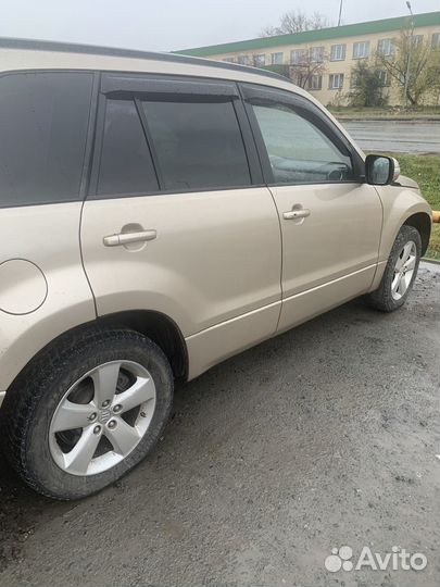 Suzuki Grand Vitara 2.4 AT, 2010, 218 000 км