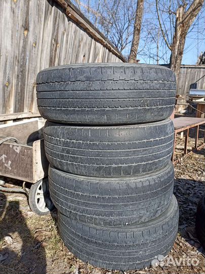 Triangle TR257 225/60 R17 99H