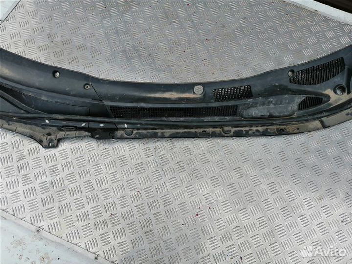 Решетка под лобовое стекло, жабо передняя Lifan