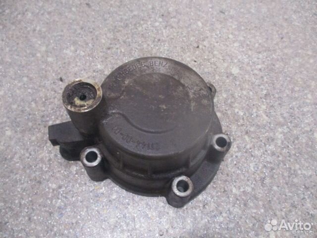 Крышка цилиндра Mercedes-Benz A9452671319