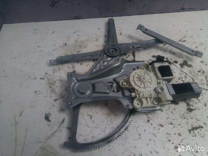 Стеклоподъемник передний правый Opel Vectra C