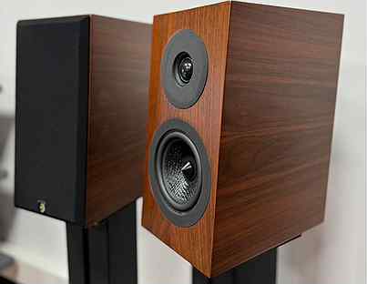 Davis Acoustics Courbet №3 dark walnut