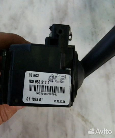 Подрулевой переключатель Volkswagen Touran