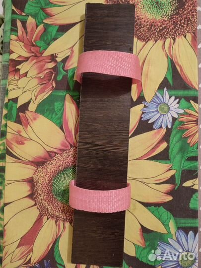 Для растяжки стопы доска с петлями тренажёр