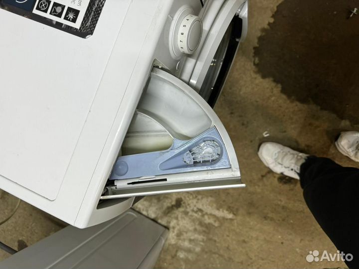 Стиральная машина hotpoint ariston 6кг