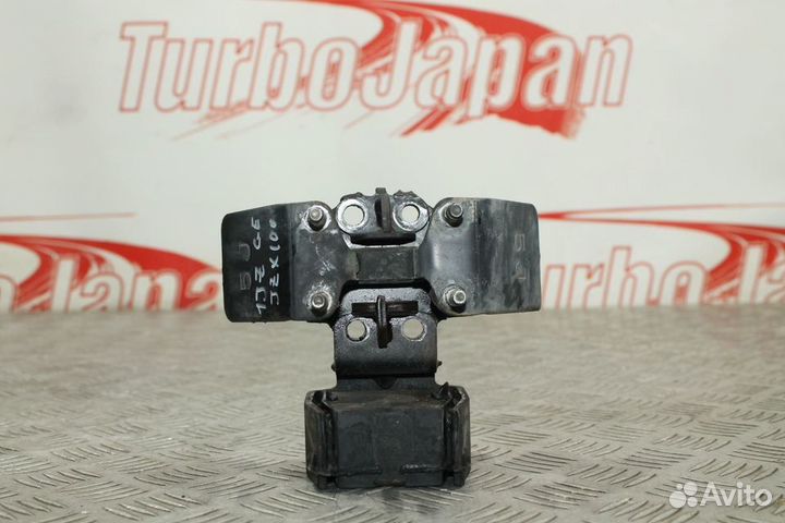 Подушка АКПП 1JZ-GE Toyota Mark Chaser 100 JZX100