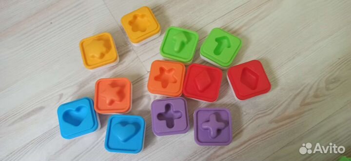 Детские развивающие игрушки