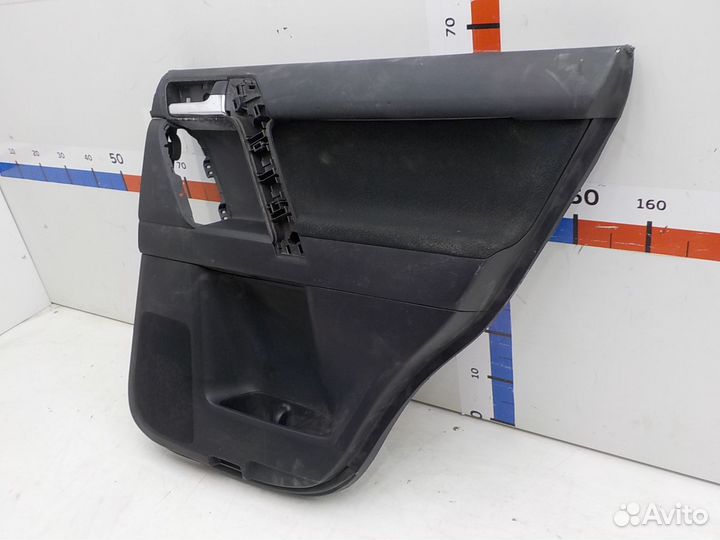 Обшивка двери задней правой на Toyota Land Cruiser Prado 6763060F60C1