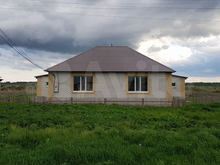 Дом 30 м² на участке 50 сот.