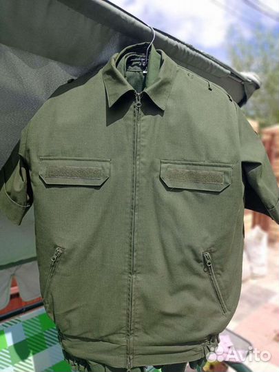 Костюм военный