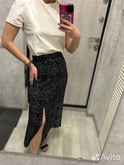 Юбка миди в горошек с разрезом 48 размера
