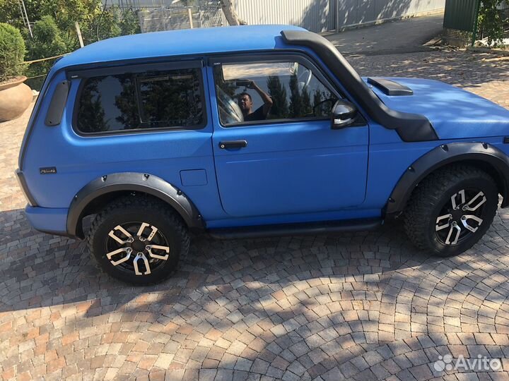 LADA 4x4 (Нива) 1.7 МТ, 2008, 220 000 км