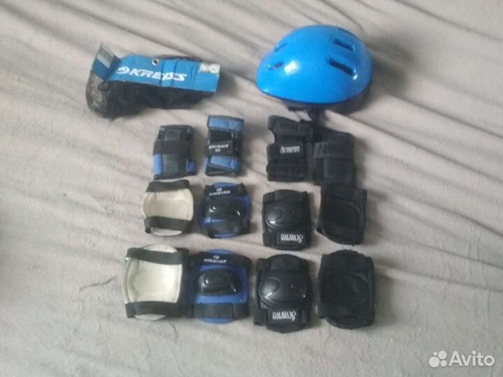 Велошлем детский с наколенниками и нарукавниками