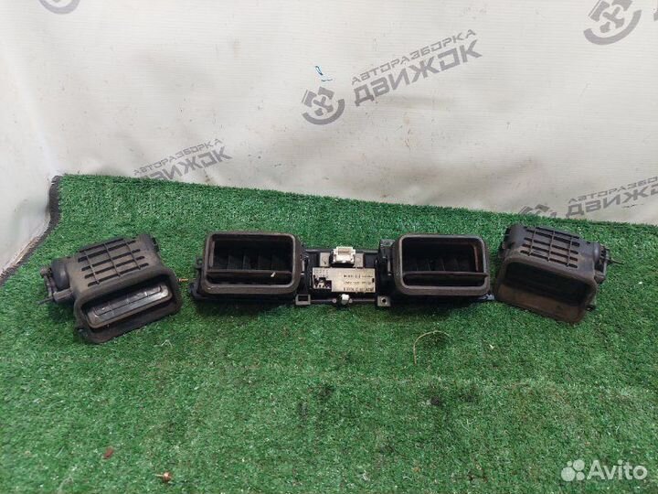 Дефлектор воздушный Mitsubishi Lancer 9 1.6 4G18