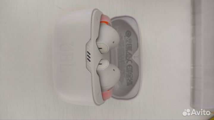Беспроводные наушники JBL tune 230nc tws