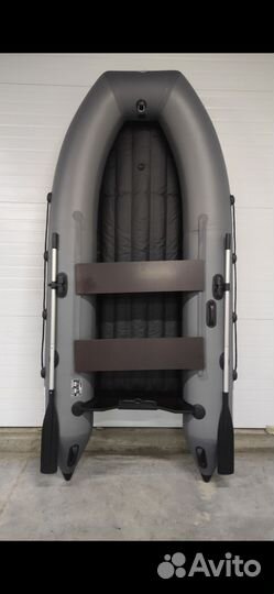 Лодка моторная килевая Лоцман 300нднд новая