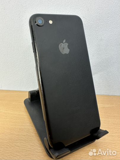 iPhone 7, 32 ГБ
