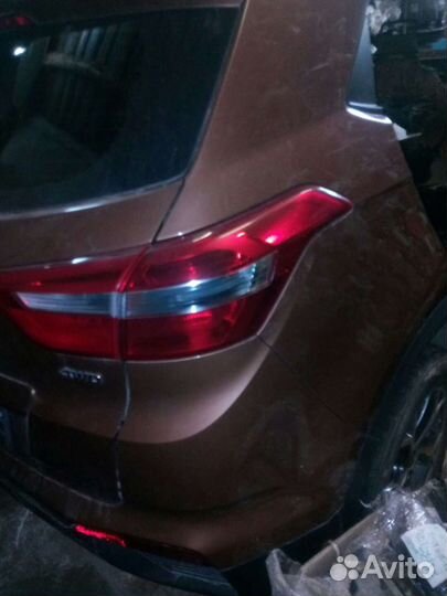 Hyundai Creta фонарь задний правый в крыло