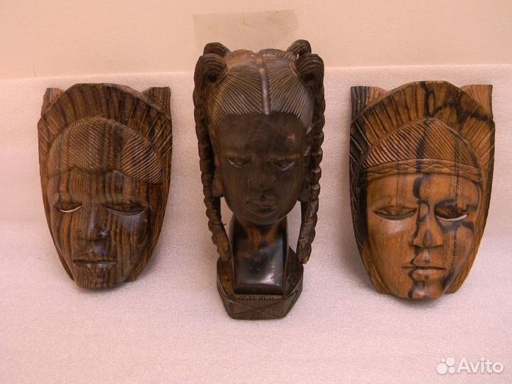 Деревянные Маски и Статуэтка. Африка. Дерево