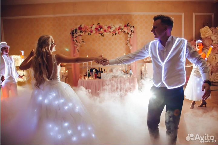 Световое шоу на свадьбу. Постановка первого танца