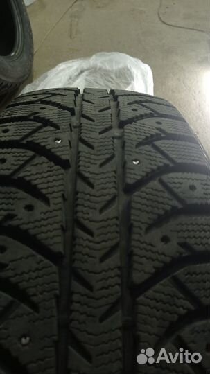 Bridgestone Ice Cruiser 7000 235/60 R18 107T