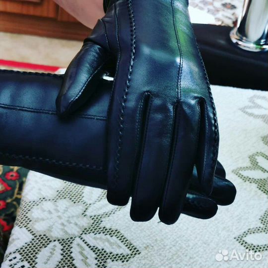 Перчатки из натуральной кожи