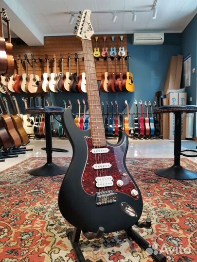 Электрогитара новая Cort