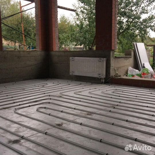 Установка, монтаж теплого пола в загородных домах