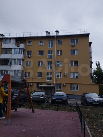 2-к. квартира, 40 м², 5/5 эт.