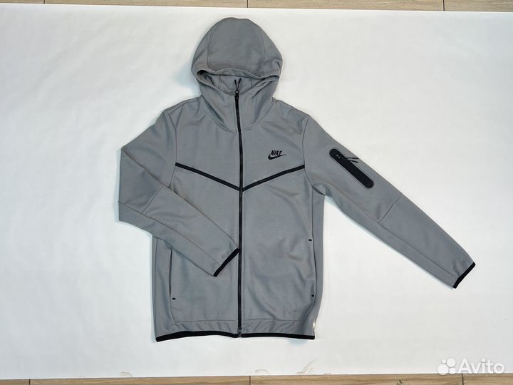 Cпортивный костюм Nike tech fleece серого цвета S