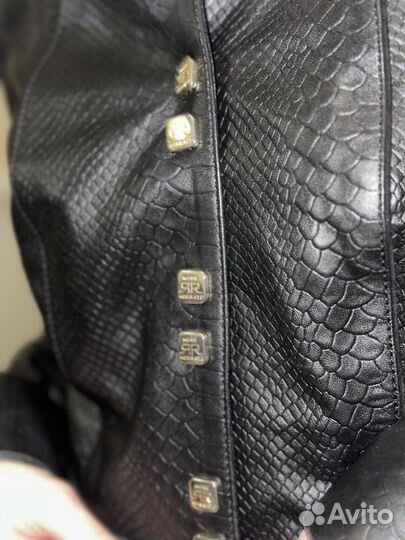 Кожаный пиджак