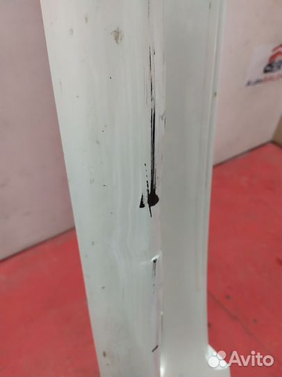 Накладка порога правая Toyota Land Cruiser 200