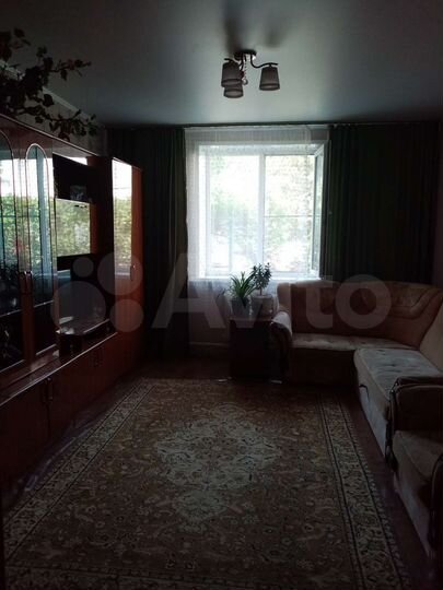 2-к. квартира, 49 м², 1/2 эт.