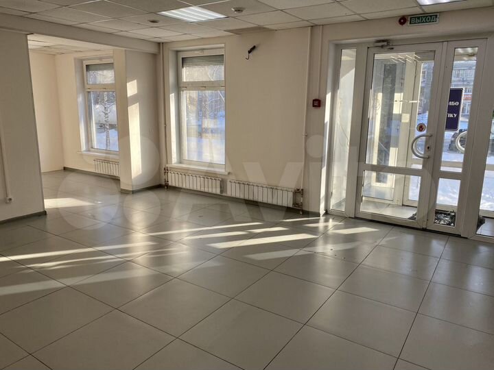 Торговая площадь, 68 м²